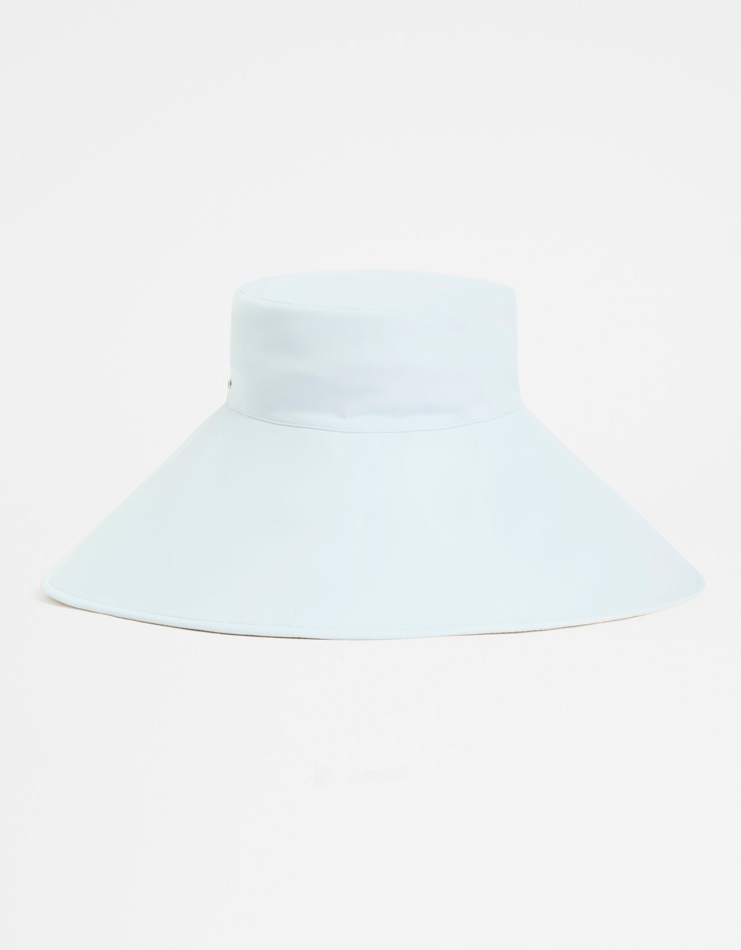 Ice Blue / Beige