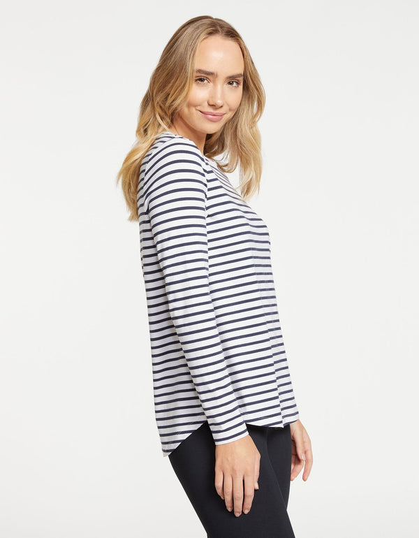 Ivory / Navy